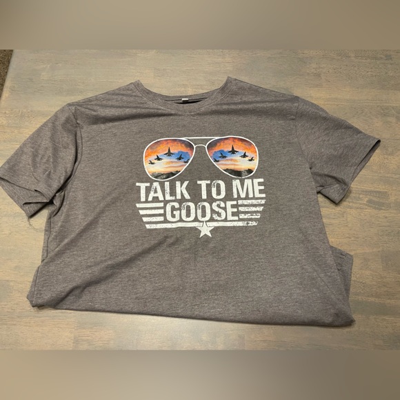 😎 Top Gun “Talk to me goose” • Gray T-Shirt - Picture 2 of 5